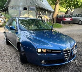 Alfa romeo - 2
