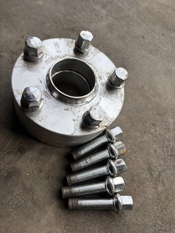 Podložky 5x112 25mm - 2