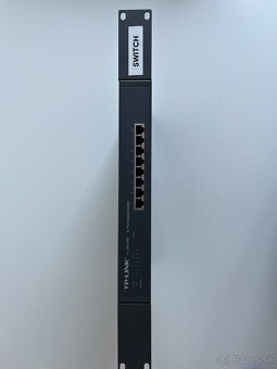 TP-Link TL-SG1008 - 2