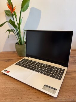 LENOVO ideapad330S - 2