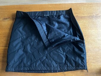 turisticka sukna velkost S /M - 2