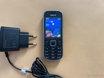Nokia 3720c - 2
