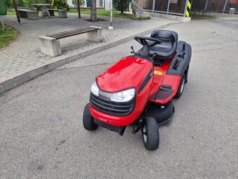 Traktorova kosacka Jonsered LT2213C (Husqvarna) - 2