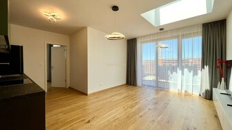 ASSENZIO-PREDAJ-2 IZBOVÝ BYT-55 M2-PROJEKT ZWIRN 3 - LODŽIA- - 2