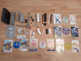 Nintendo Wii - 2 ovládače + bohaté príslušenstvo - 89€ - 2