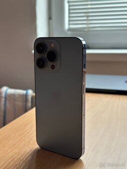 Predám IPhone 13 pro 128 gb - 2