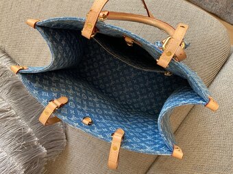 Krásná denim kabelka Onthe Go Louis Vuitton - 2