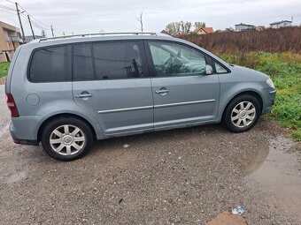 Volkswagen touran 2tdi 7miestny - 2