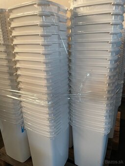 Nádoby na krmivo pre zvieratá - granule alebo semená - 2