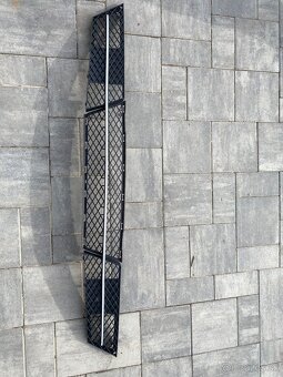 Mriezka predného naraznika LCI bmw e60/61 - 2