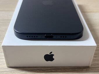 iPhone 15 128GB - 2