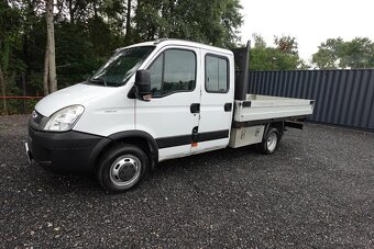 IVECO DAILY DVOJKABINA VALNÍK 7MÍST 3.0HPT - 2