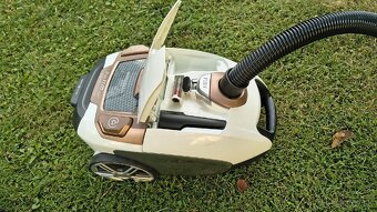 Tichy sackovy vysavac eta canto II - 2