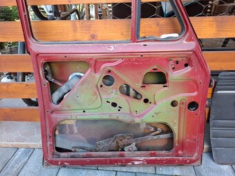 Dvere skoda 100 prvomodel - 2