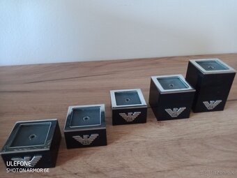 Giorgio Armani stojančeky - 2