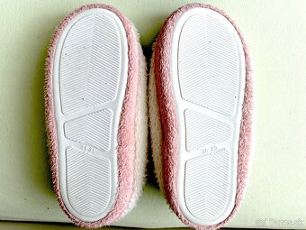 Teplé mačičkové papučky veľ. 34-35 - 2