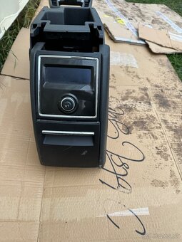 Predám stredový tunel Škoda Superb Combi - 2