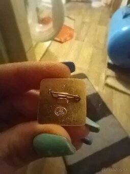 Starožitný Leninov odznak - 2