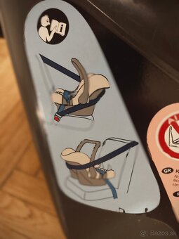 Autosedačka Chicco - vajíčko - 2