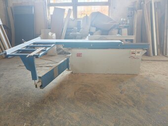 Formatovacia píla s predrezom - 2