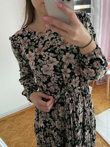 Kvetinkové šaty - 2