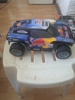 Predám drifty autíčko na dialkove - 2
