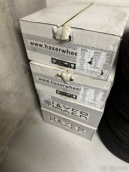 Haxer r20 Nové disky - 2