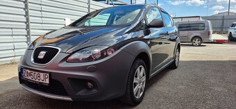 Seat Altea Freetrack 2.0 TDi 125kW 4x4 XENON - 2