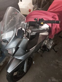 Rozpredam Suzuki GSF650S - 2