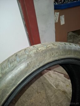 Hankook 225/40/18 zimne - 2