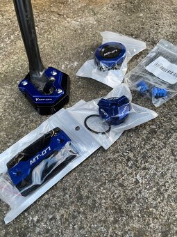 Doplnky pre yamaha mt07 - 2