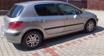 Peugeot 1.6. benzín, 80 kw, 2004 - 2