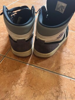 Predám Jordan 1 high purpule - 2