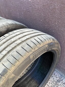 Pirelli P ZERO 245/40 R19 98Y - 2