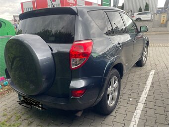 Toyota RAV4 2.2 D-CAT - 2