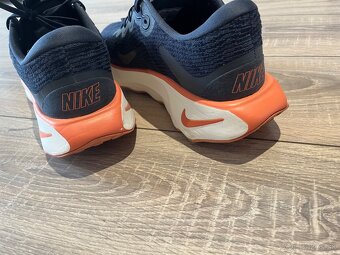 Nike nove botasky - 2