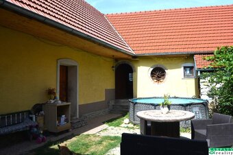 Štýlový historický mlyn na myjavských kopanichiach, okamžité - 2