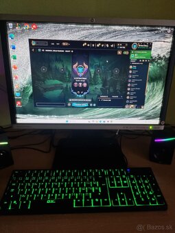 HERNY PC-NOVY,výkonný-32GB RAM/ RX 580 / SSD+HDD / Windows11 - 2
