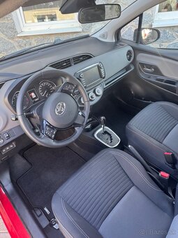 Toyota Yaris 1.5 Automat - 2