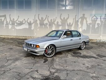 Bmw e32 735i - 2