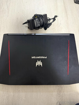 Acer Predator Helios 300 - 2