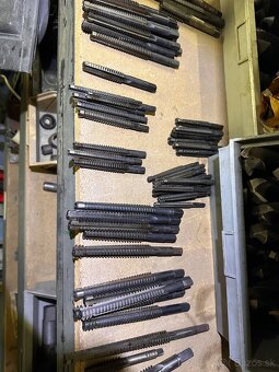 Trapezove zavitniky - 2