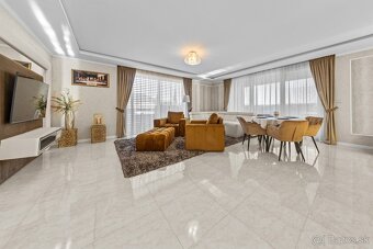 Luxusný 3.izbový rodinný dom s garážou Dunajská Streda - 2