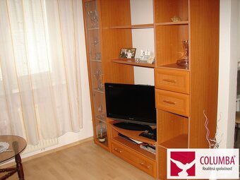 Na prenájom 1-izbový byt s loggiou - 2