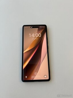 Infinix Note 40 Pro 12 GB / 256 GB - Racing Edition - 2