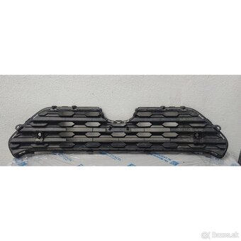 MASKA CHLADIČA TOYOTA RAV4 2019 - 2