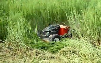 robotická kosačka diaľkovo ovládaná - 2