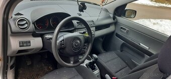 Mazda 2 .2004 - 2