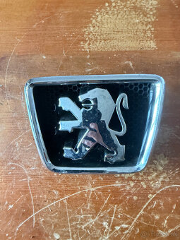 Predám originálne znaky/emblémy PEUGEOT 106/206/405 - 2