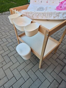 Prebalovací pult Ikea - 2